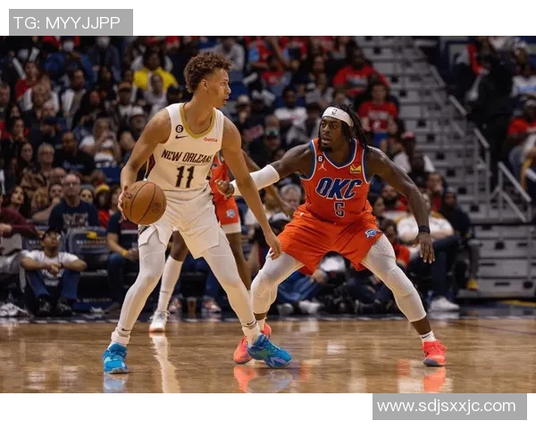 戴森丹尼尔斯的崛起之路：从青涩新秀到篮球明星的蜕变历程