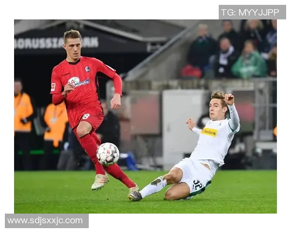 勒沃库森客场大胜:压哨进球逆转奥格斯堡 勒沃库森客场大胜:压哨进球逆转奥格斯堡