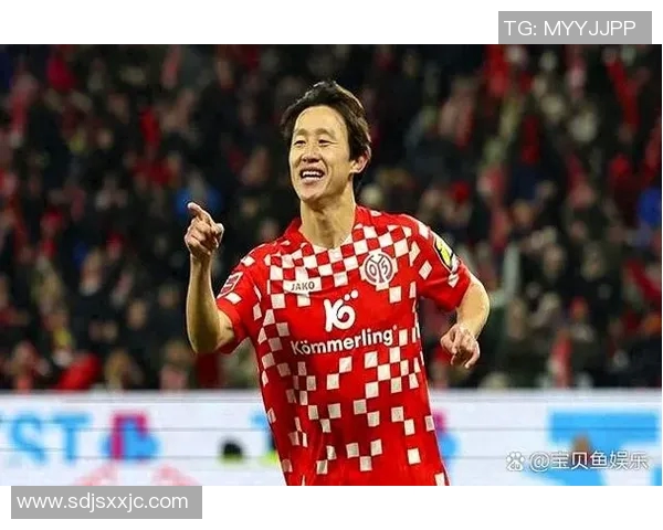 美因茨主场大胜，挤入德甲前十，豪取三分晋级战果