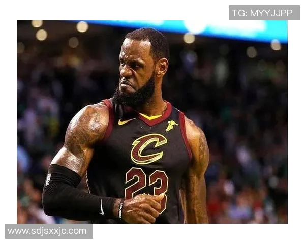 勒布朗-詹姆斯慷慨捐助贫困地区,受到赞誉和尊敬 勒布朗-詹姆斯慷慨捐助贫困地区,受到赞誉和尊敬